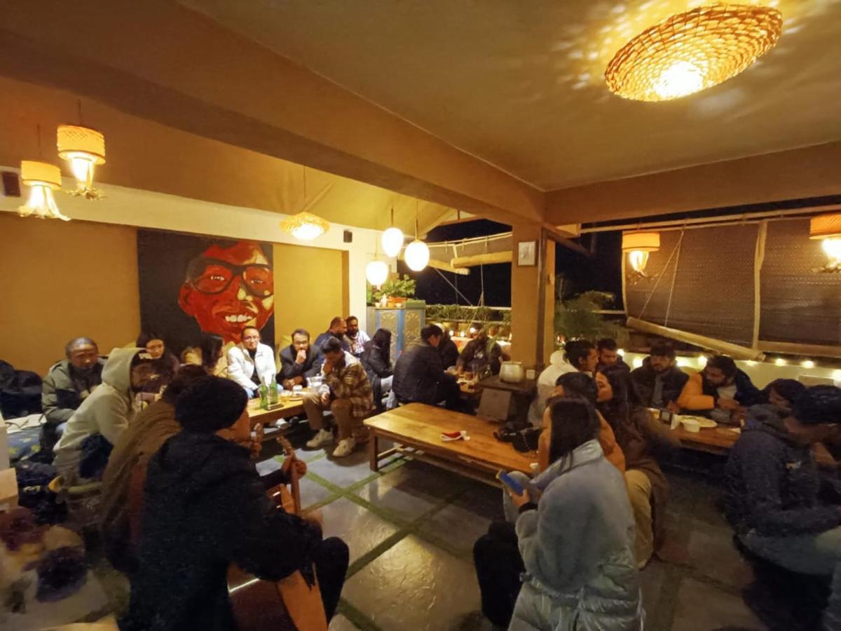Mellow Fellow Hostel Гангток Экстерьер фото