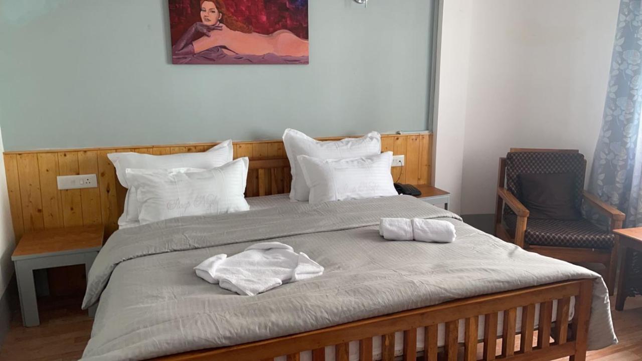 Mellow Fellow Hostel Гангток Экстерьер фото