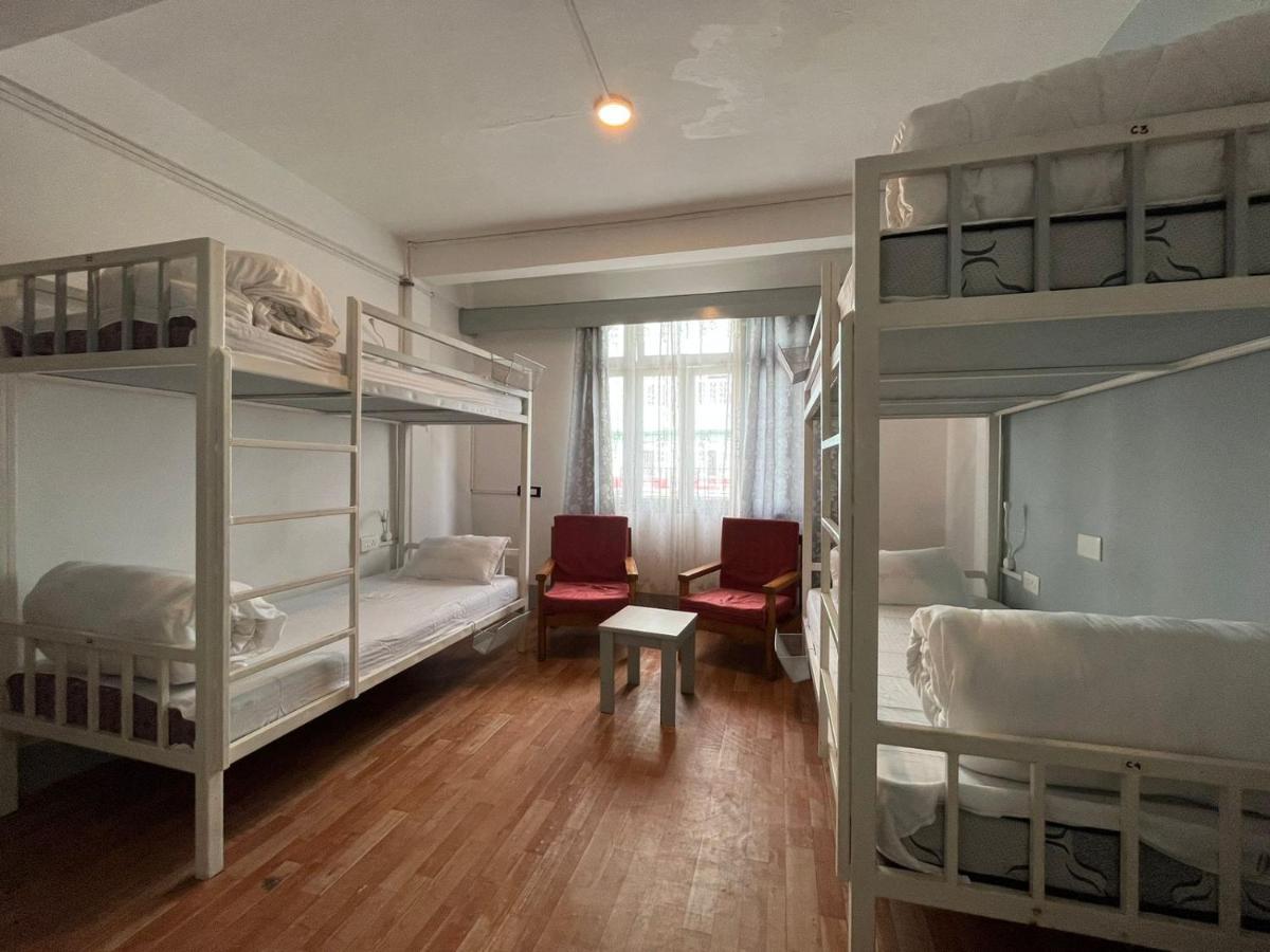 Mellow Fellow Hostel Гангток Экстерьер фото