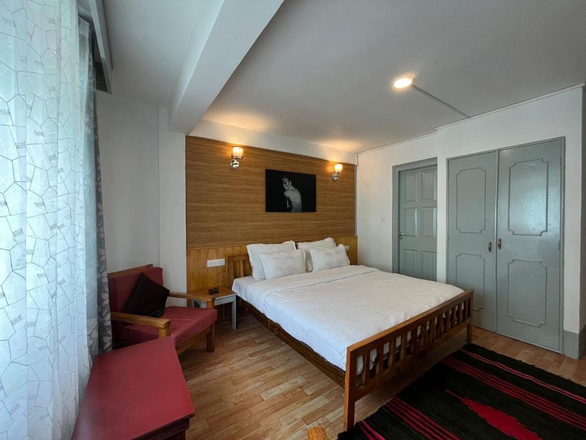 Mellow Fellow Hostel Гангток Экстерьер фото